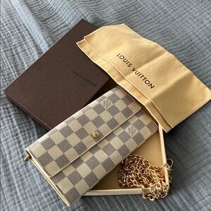 Louis Vuitton Sarah Azur Wallet